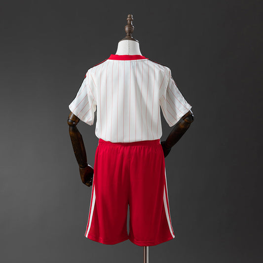 Kit Criança SLB 2025-26 Icon Range Travel (Entrega Imediata)