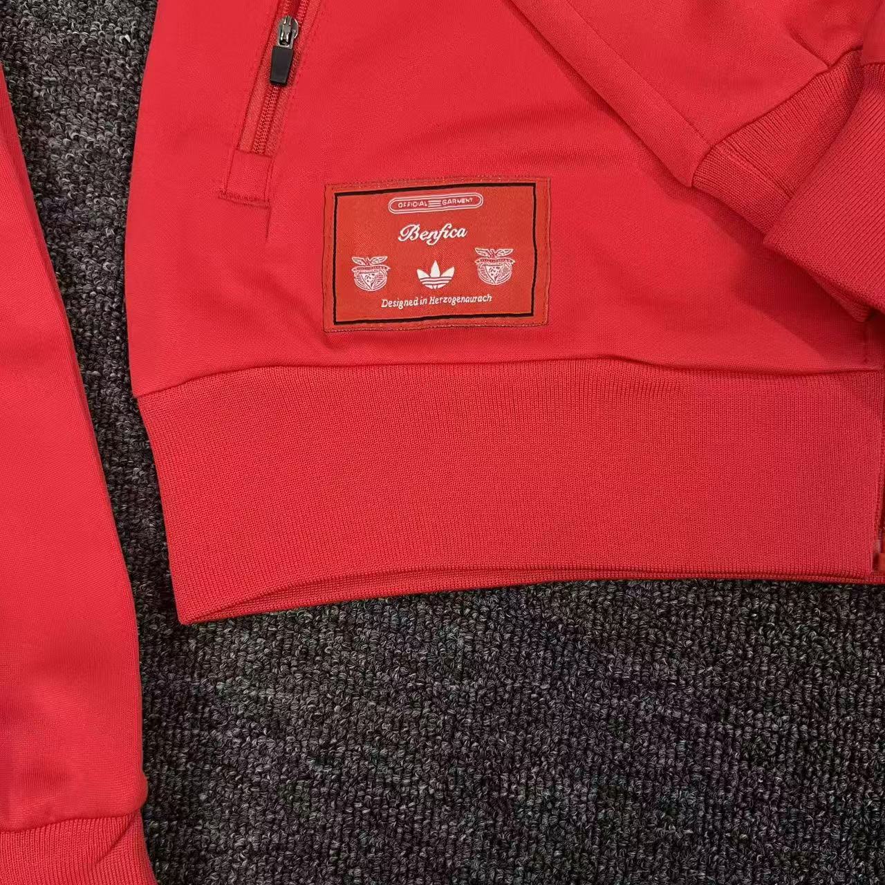 Fato de Treino Benfica 2025 ICON RANGE TRAVEL