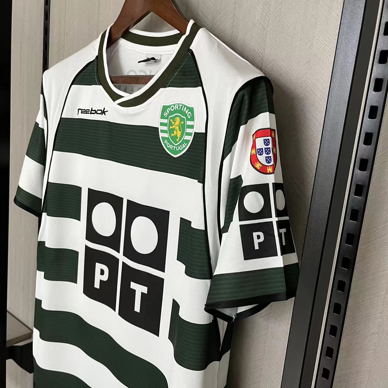 Camisola Sporting 2001-02 Principal C. RONALDO #28