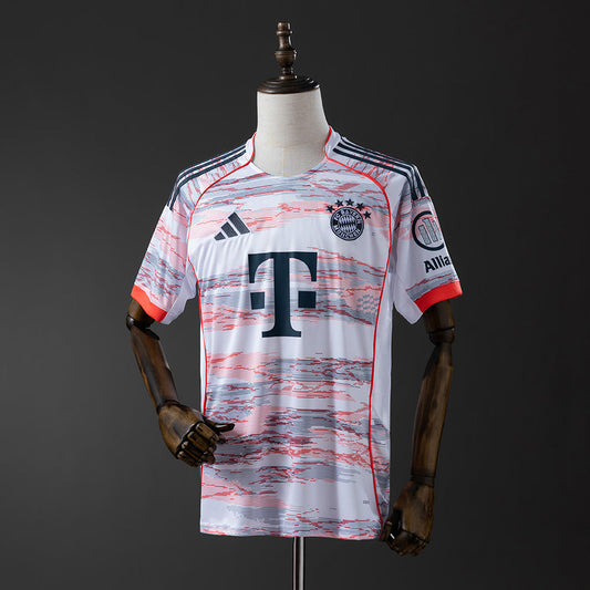 Camisola FC Bayern 2025-26 Alternativa Creme Versão Adepto (Entrega Imediata)