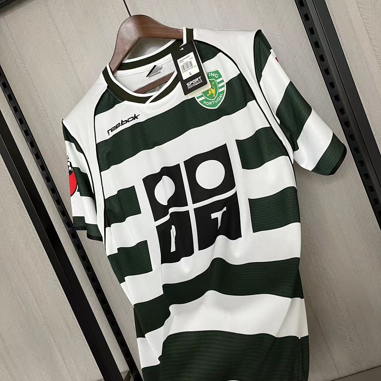 Camisola Sporting 2001-02 Principal C. RONALDO #28